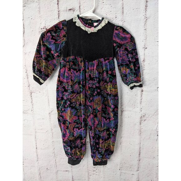 Vintage 80s / 90s All Over‎ Print Floral Velvet One Piece Romper with Lace, Made - Picture 1 of 8